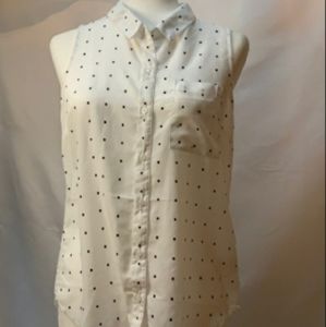 Old Navy's Women's Polka Dot Sleeveless Blouse